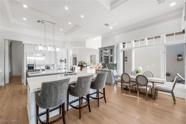 1561 Marsh Wren LN, Naples, FL 34105