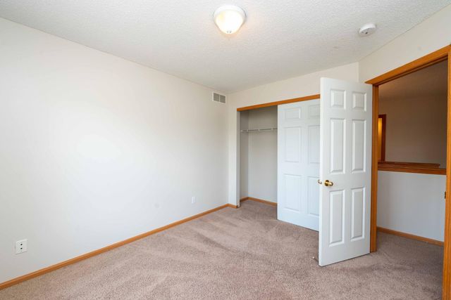 16887 91st Avenue N, Maple Grove, MN 55311