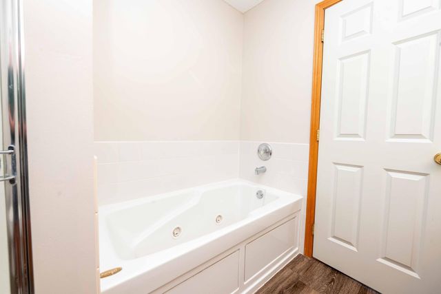 16887 91st Avenue N, Maple Grove, MN 55311