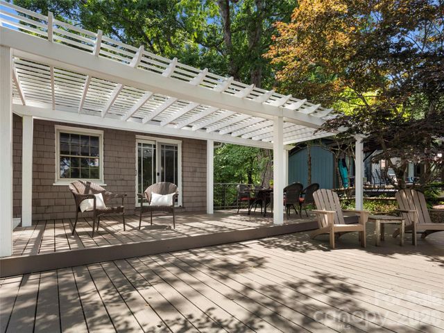 528 N Griffing Boulevard, Asheville, NC 28804