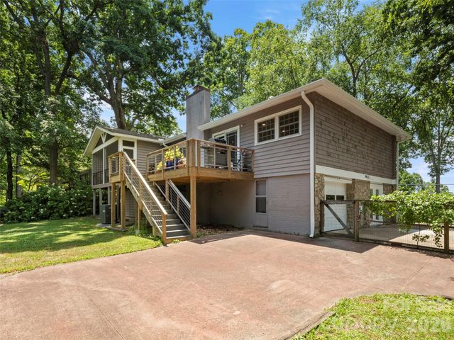528 N Griffing Boulevard, Asheville, NC 28804