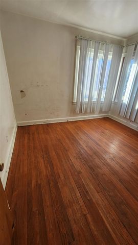 12609 Santa Rosa Drive, Detroit, MI 48238