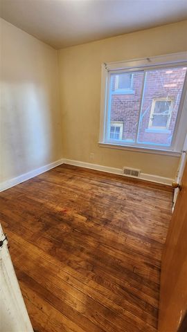 12609 Santa Rosa Drive, Detroit, MI 48238