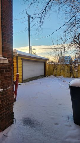 12609 Santa Rosa Drive, Detroit, MI 48238