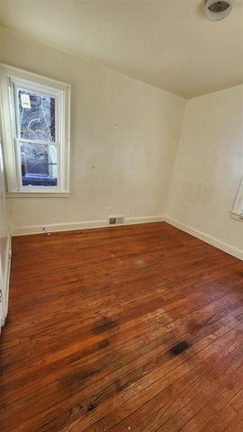 12609 Santa Rosa Drive, Detroit, MI 48238