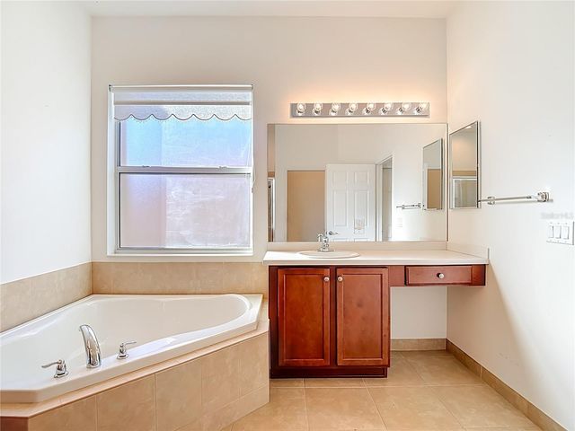 16121 CAPE CORAL DRIVE, Wimauma, FL 33598