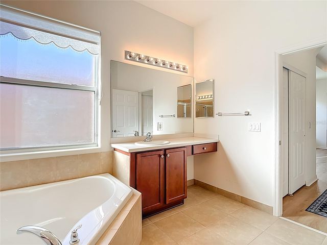 16121 CAPE CORAL DRIVE, Wimauma, FL 33598