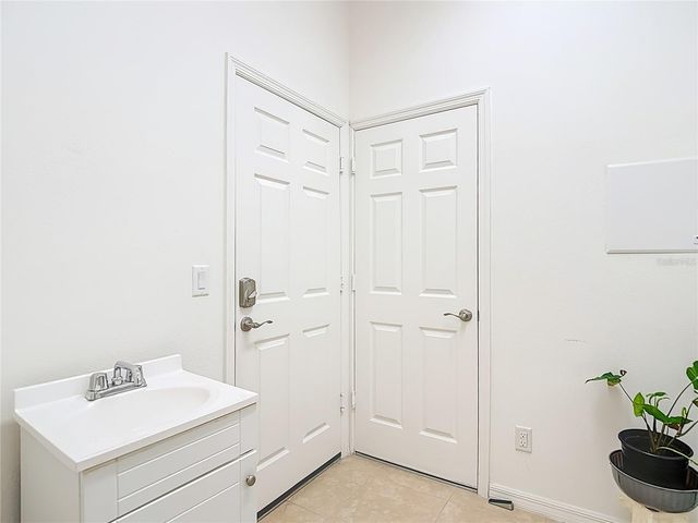 16121 CAPE CORAL DRIVE, Wimauma, FL 33598