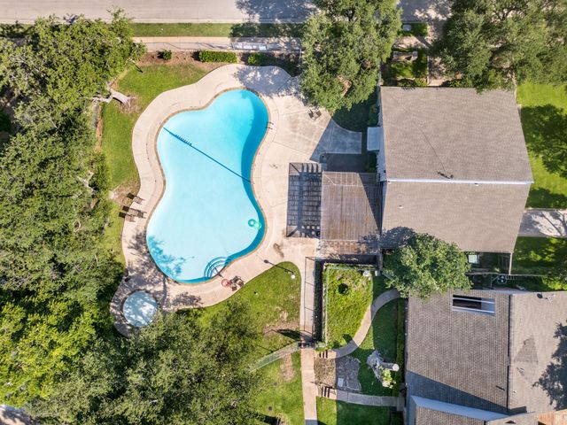 4822 Rollingwood Court, Garland, TX 75043