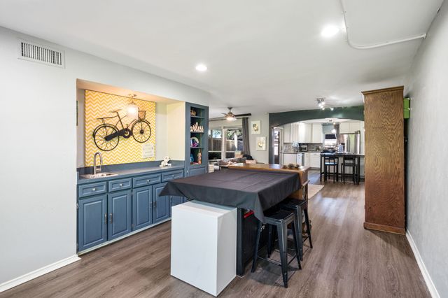 4822 Rollingwood Court, Garland, TX 75043
