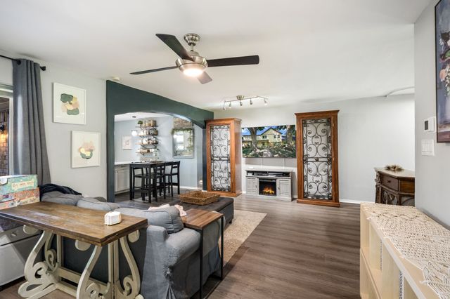 4822 Rollingwood Court, Garland, TX 75043