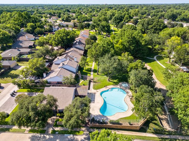 4822 Rollingwood Court, Garland, TX 75043