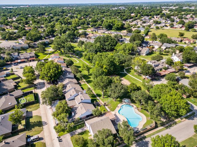 4822 Rollingwood Court, Garland, TX 75043