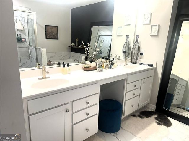 4311 Lanier Park Drive, Sugar Hill, GA 30518