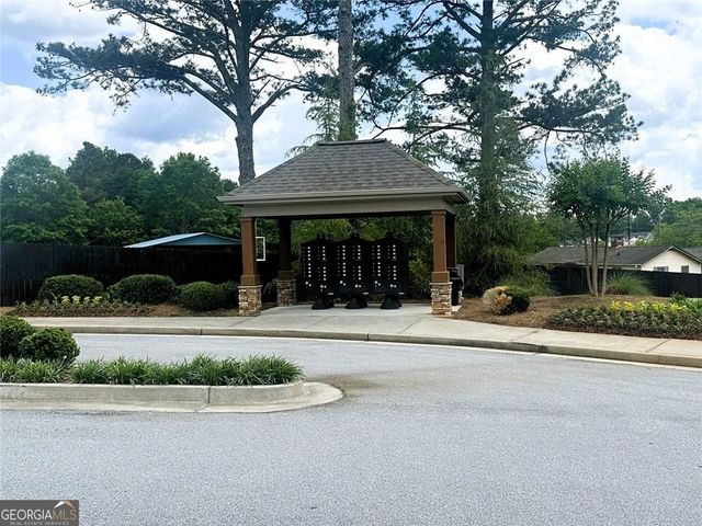 4311 Lanier Park Drive, Sugar Hill, GA 30518