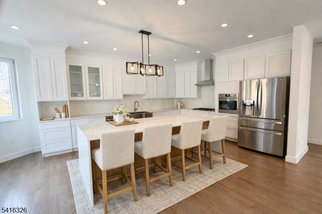 85 Pine Brook Rd, Montville Twp., NJ 07082