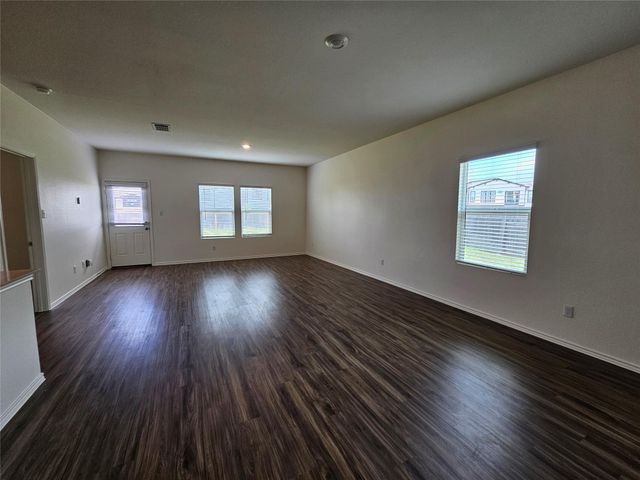 228 Gabriels Bluff DR, Georgetown, TX 78626