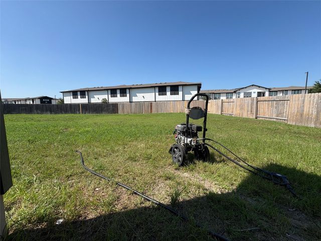 228 Gabriels Bluff DR, Georgetown, TX 78626