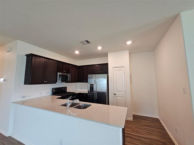 228 Gabriels Bluff DR, Georgetown, TX 78626