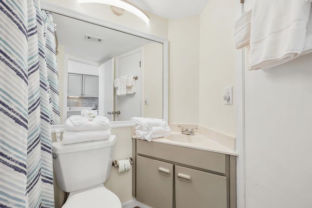 1501 S Ocean Blvd Apt 506, North Myrtle Beach, SC 29582