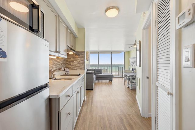 1501 S Ocean Blvd Apt 506, North Myrtle Beach, SC 29582