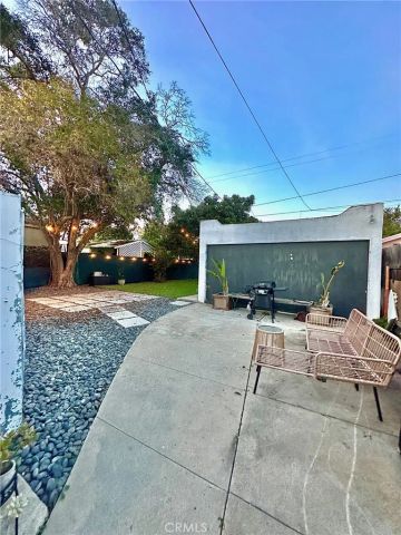807 E 106th, Los Angeles, CA 90002