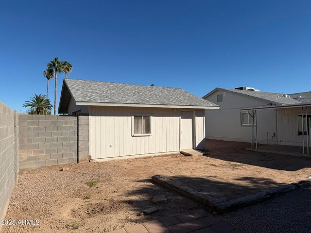 414 E WESTCHESTER Drive, Tempe, AZ 85283