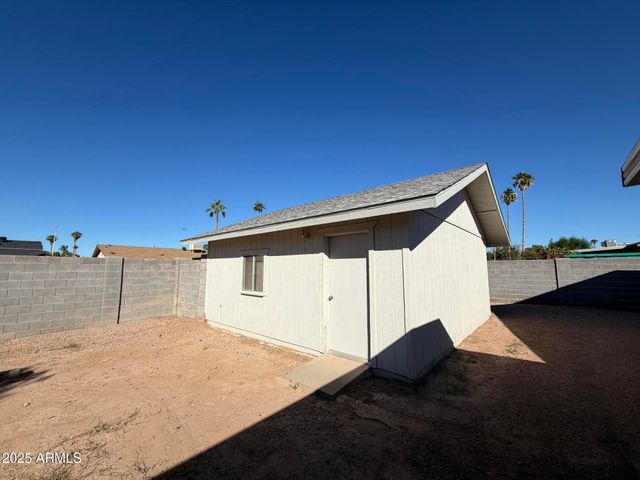 414 E WESTCHESTER Drive, Tempe, AZ 85283