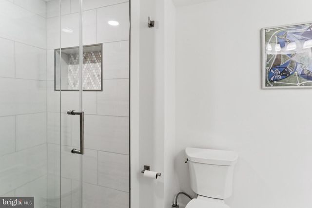 10233 GAINSBOROUGH, Potomac, MD 20854