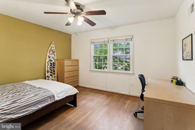 10233 GAINSBOROUGH, Potomac, MD 20854