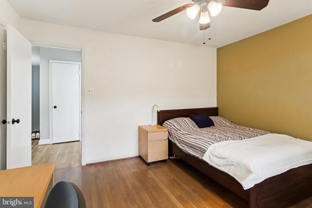 10233 GAINSBOROUGH, Potomac, MD 20854