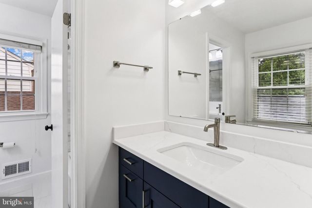 10233 GAINSBOROUGH, Potomac, MD 20854