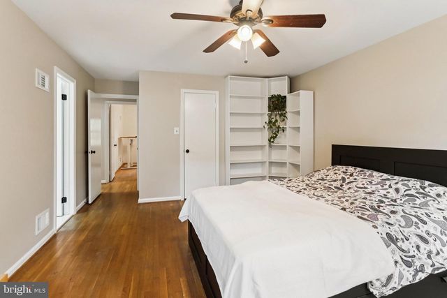 10233 GAINSBOROUGH, Potomac, MD 20854