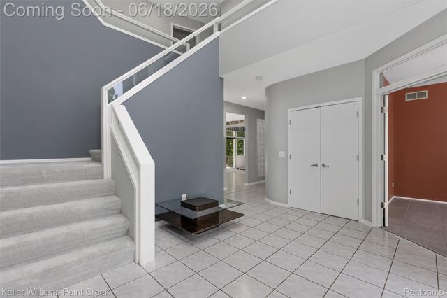 25626 Gina Court, Novi, MI 48374