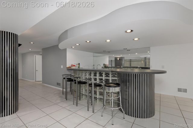 25626 Gina Court, Novi, MI 48374