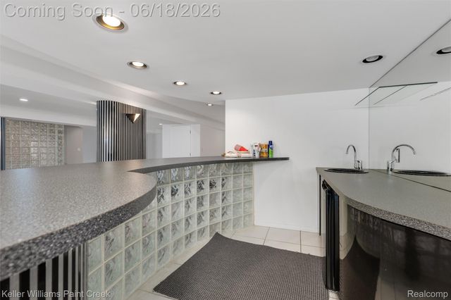 25626 Gina Court, Novi, MI 48374