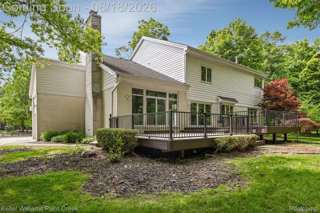 25626 Gina Court, Novi, MI 48374