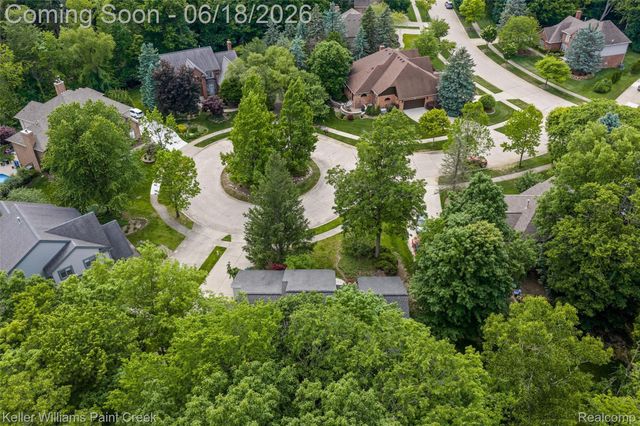 25626 Gina Court, Novi, MI 48374