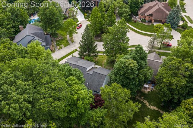 25626 Gina Court, Novi, MI 48374