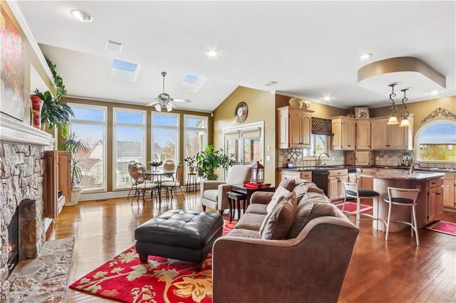 12827 Noland Street, Overland Park, KS 66213