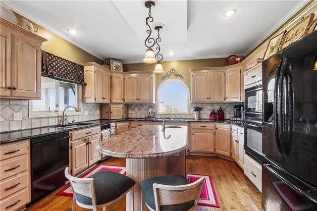 12827 Noland Street, Overland Park, KS 66213