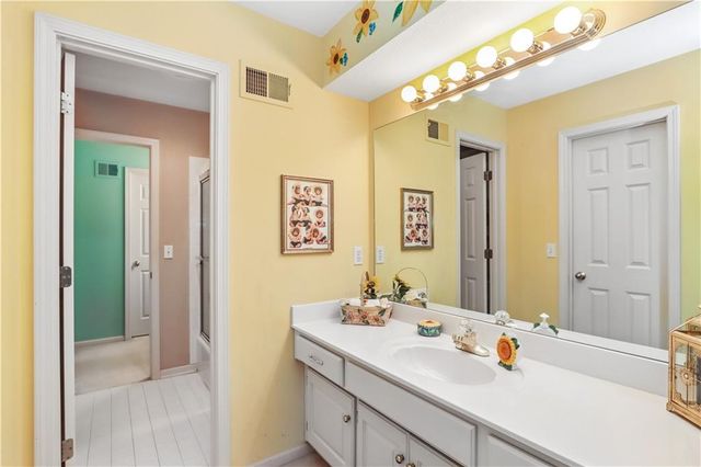 12827 Noland Street, Overland Park, KS 66213