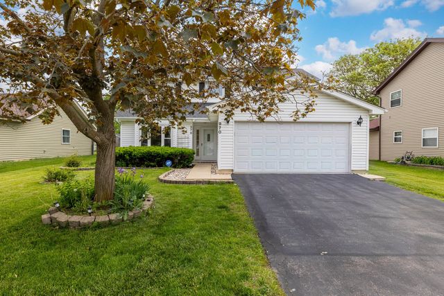 970 CAMDEN Lane, Aurora, IL 60504