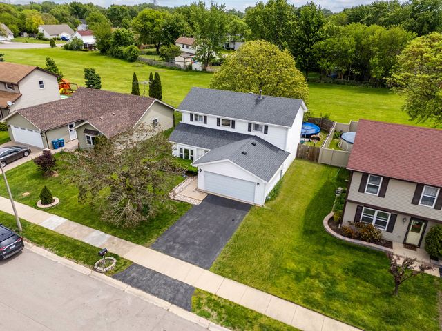 970 CAMDEN Lane, Aurora, IL 60504