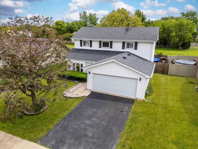 970 CAMDEN Lane, Aurora, IL 60504