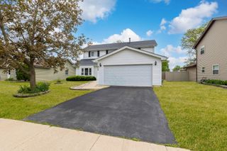 970 CAMDEN Lane, Aurora, IL 60504