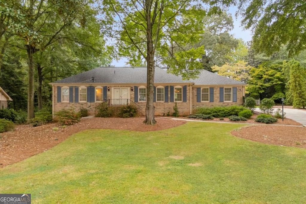 400 Pine Forest Drive, Lawrenceville, GA 30046 — exterior