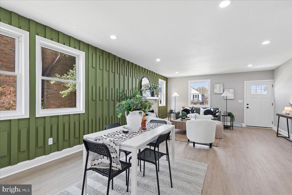 Image 10 of property listing at 1315 LAKESIDE AVE, Baltimore, MD 21218