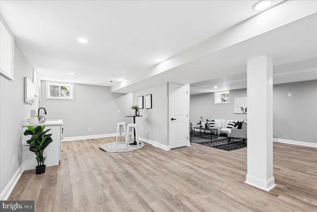 Image 23 of property listing at 1315 LAKESIDE AVE, Baltimore, MD 21218