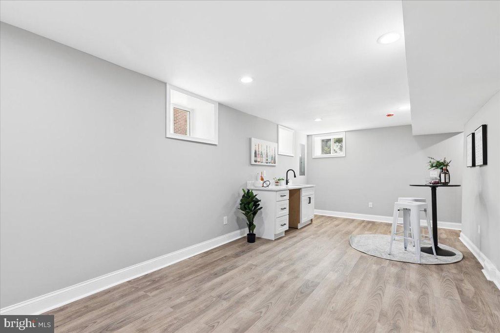 Image 24 of property listing at 1315 LAKESIDE AVE, Baltimore, MD 21218